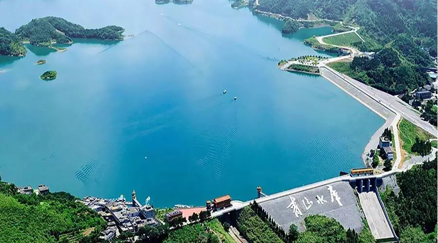 【4天五一小長假攻略】-西尼機電預(yù)祝各位“五一勞動節(jié)”快樂！