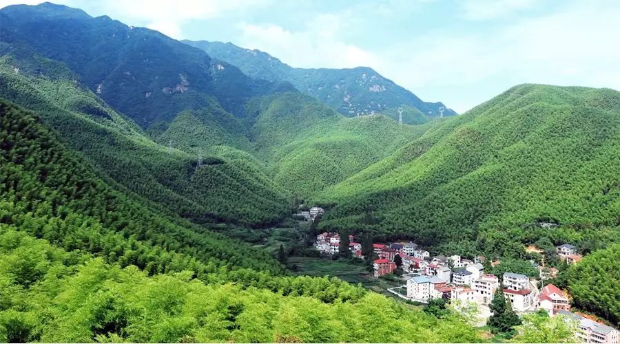 【4天五一小長假攻略】-西尼機電預(yù)祝各位“五一勞動節(jié)”快樂！