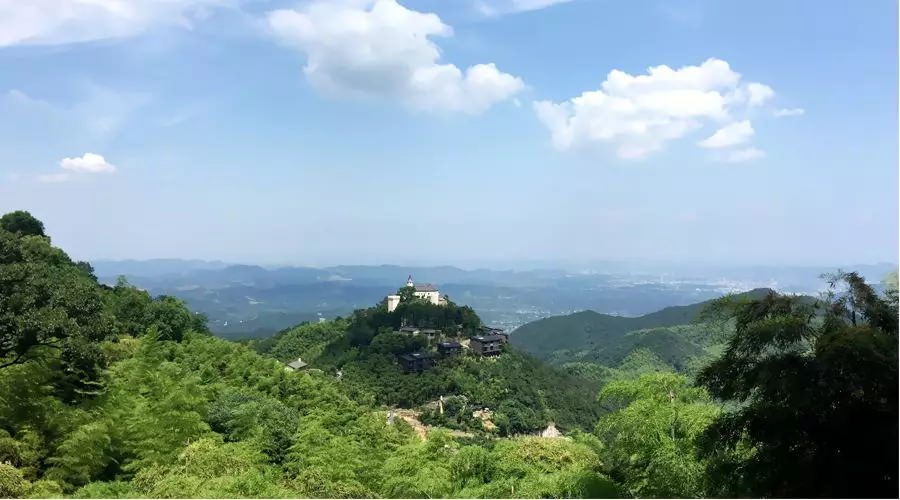 【4天五一小長假攻略】-西尼機電預(yù)祝各位“五一勞動節(jié)”快樂！